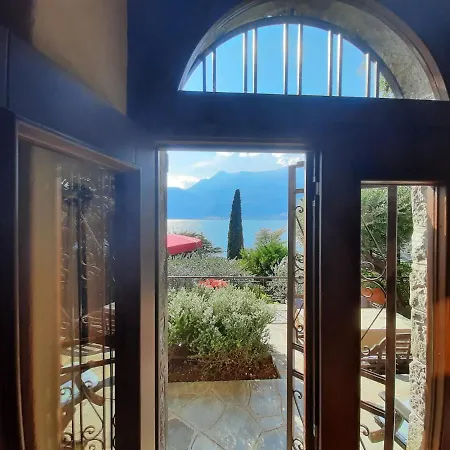 Suitecastlelakeview 0 Nyaraló