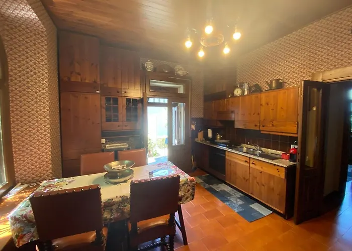 Suitecastlelakeview 0 *