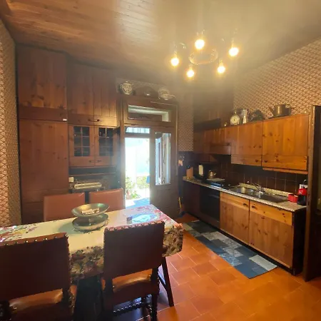 Suitecastlelakeview 0 *